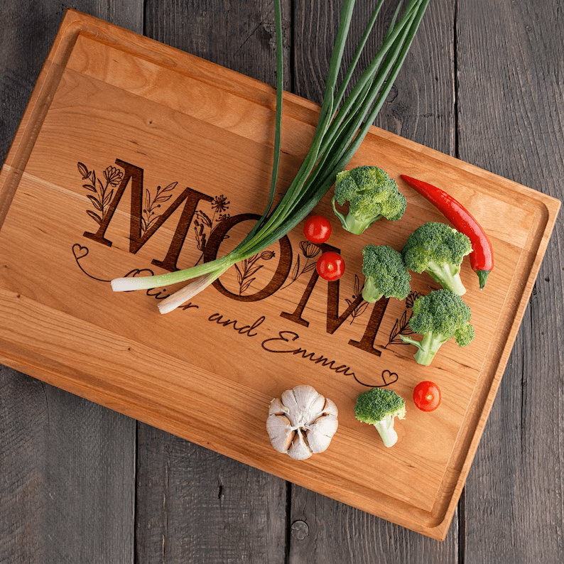 Cutting Boards & Accessories